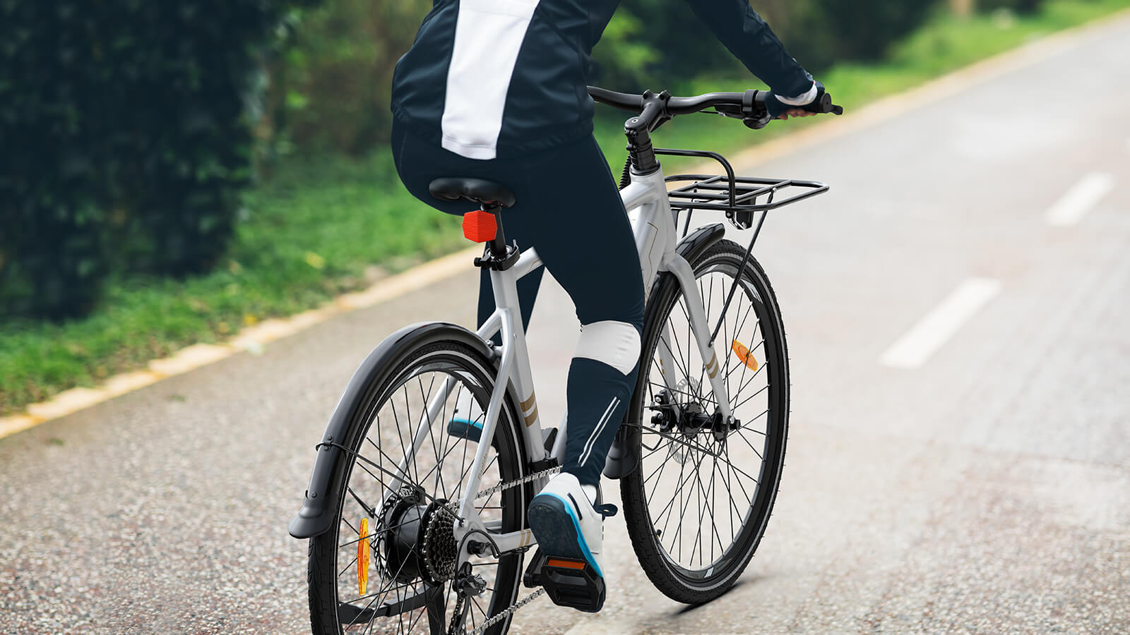 Torque Sensor Vs Cadence Sensor - Which Wins?