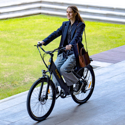Bicicletta elettrica da trekking T2